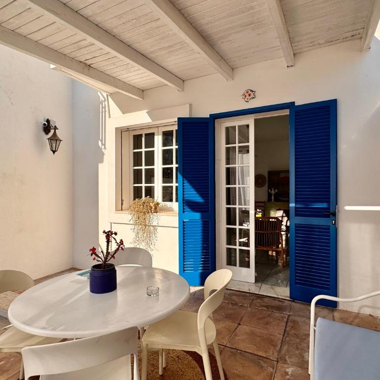 Casa Marea - Authentic Holiday Home Near the Beach in Santa Caterina - Marea Stays Collection - Two-Bedroom House - 14
