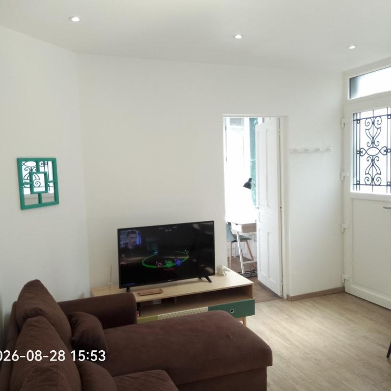 Villa des Roses - Appart T2, 32m2, RDC, vue sur jardin, "Le chic" - Appartamento con 1 Camera da Letto - 38