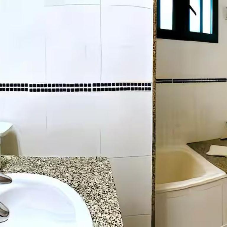 Apartment Florencia with Pool Wifi in Puerto del Carmen, Lanzarote - Appartement - 12