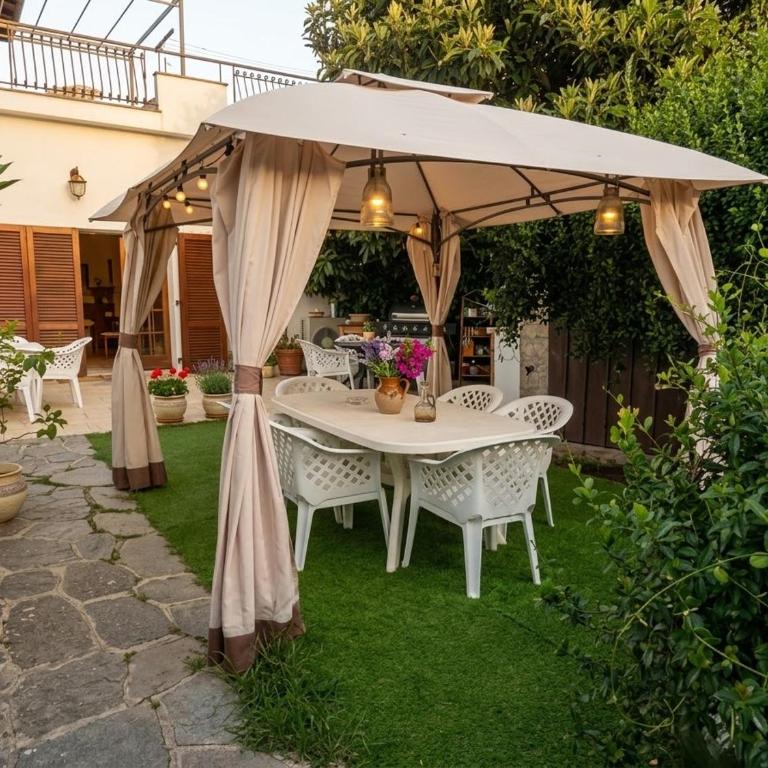 B&B IL TULIPANO free private parking - Camera Matrimoniale con Bagno Privato - 7