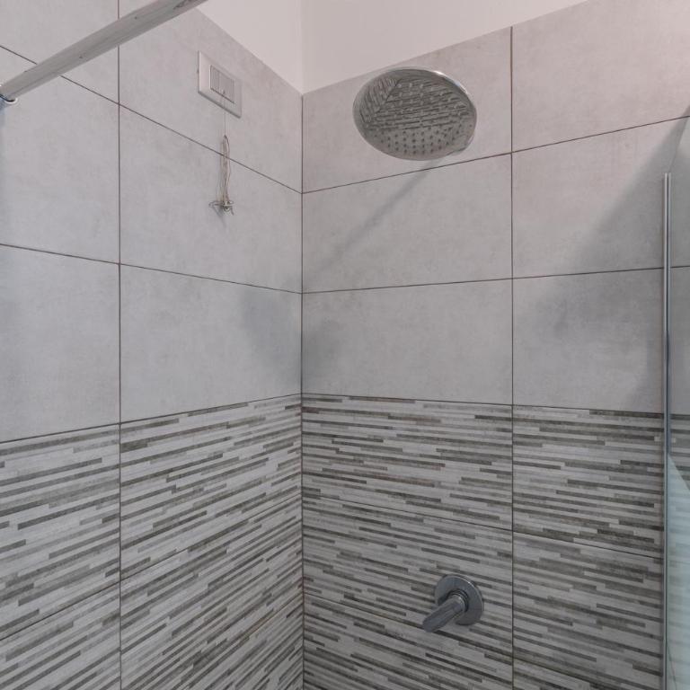 Villa Prince Garda with Garden&Pool - Lake Garda - Monolocale con Vista Giardino - 6