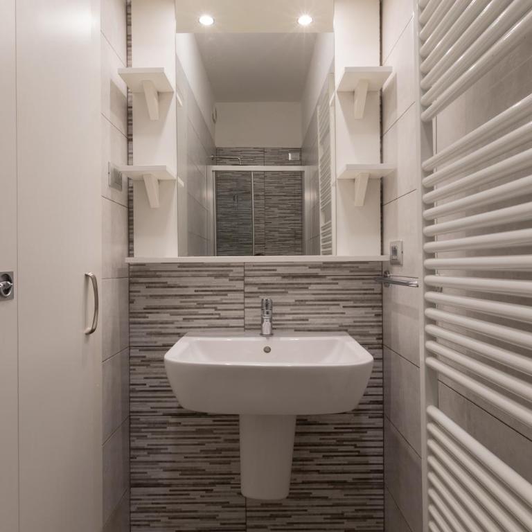 Villa Prince Garda with Garden&Pool - Lake Garda - Monolocale King - 10