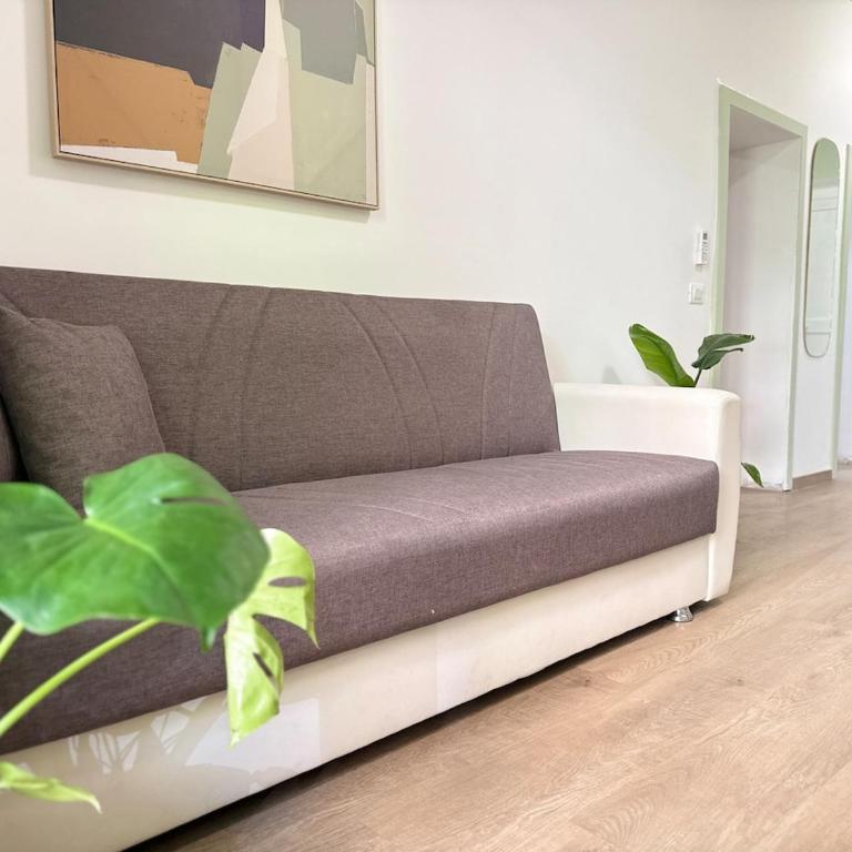 Modern 2BD Flat with FREE Private Parking - Apartment mit 3 Schlafzimmern - 3