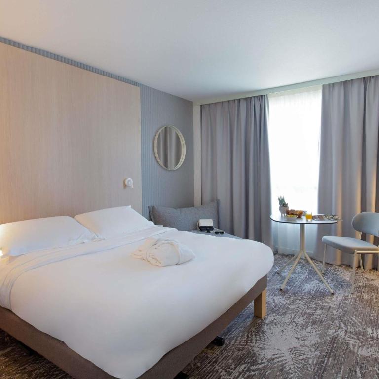 Novotel Aix-en-Provence Pont de L'Arc - Chambre Exécutive avec un Lit Double - 1