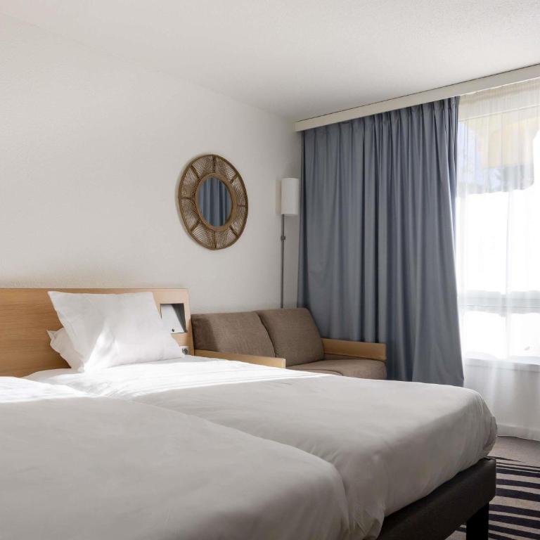 Novotel Narbonne Sud A9/A61 - Chambre Lits Jumeaux Classique avec Canapé-Lit - 4