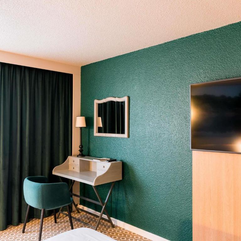 Novotel Orléans Chemins De Sologne Demeures De Campagne - Chambre Supérieure avec Lit Double et Canapé-Lit - 3