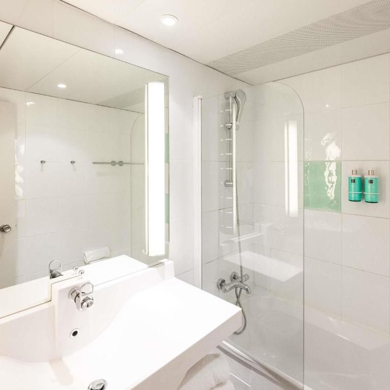 Novotel Grenoble Nord Voreppe - Chambre Supérieure Lit Queen-Size - 6