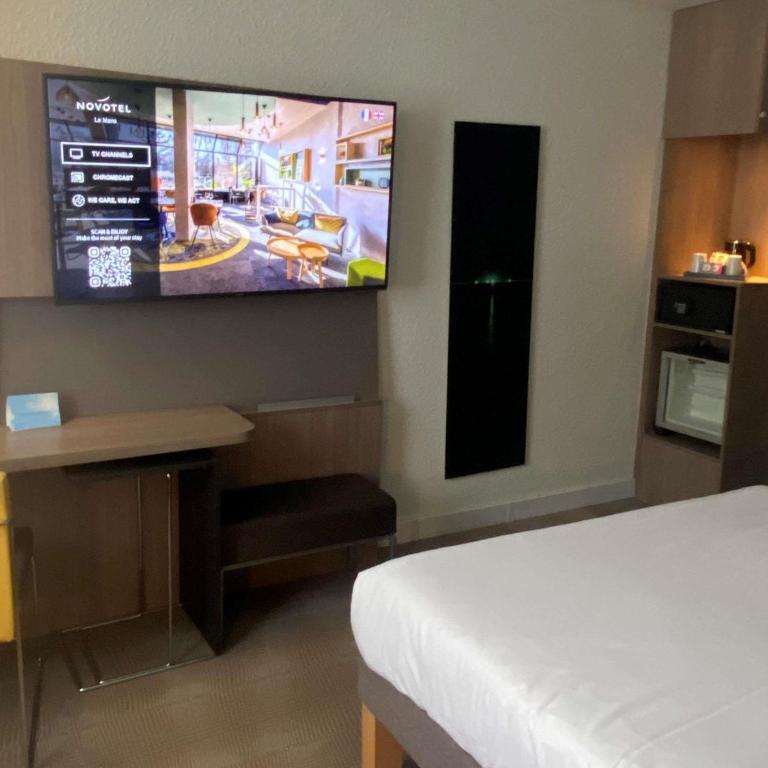 Novotel Le Mans - Chambre Familiale avec Canapé - 4