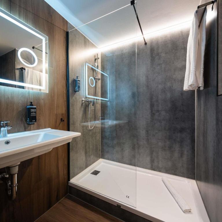 Ibis Styles Linz - Standard Zimmer mit Kingsize-Bett - 7
