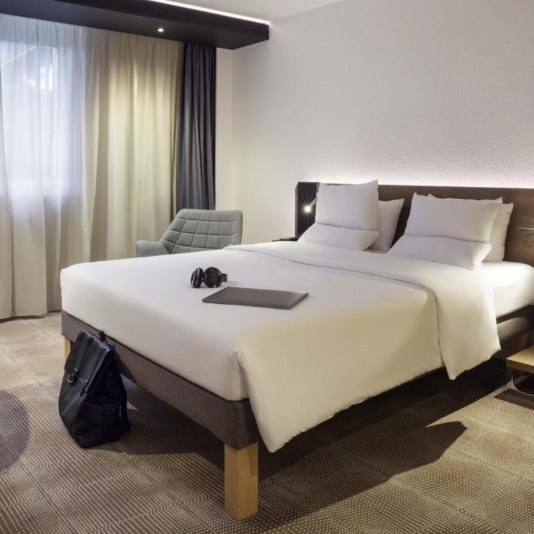 Novotel Lausanne Bussigny - Superior Zimmer mit Queensize-Bett - 5