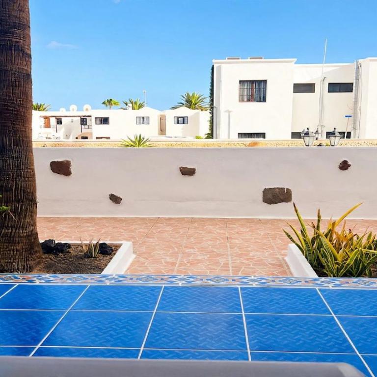 Apartment Bellissima with pool and Wi-Fi, 200m from the sea in Puerto del Carmen - Apartment - 21