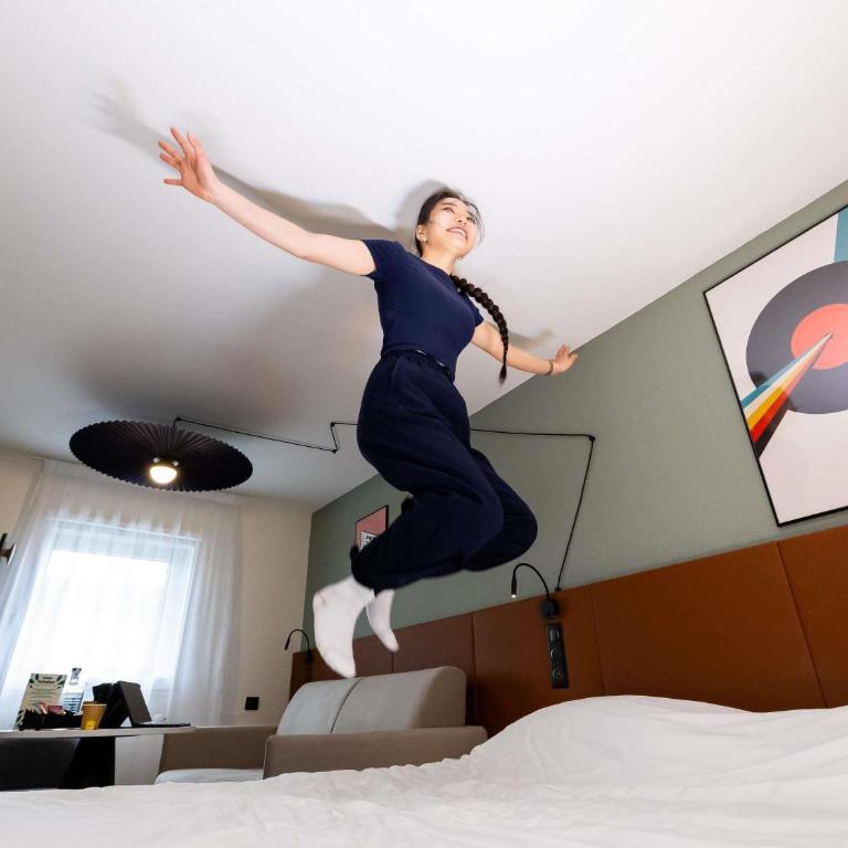 ibis Bordeaux Centre Meriadeck - Chambre Double Standard avec Canapé-Lit - 1
