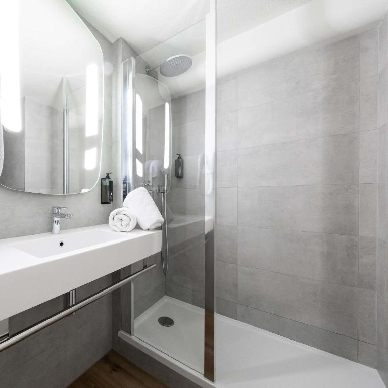 ibis Bordeaux Centre Meriadeck - Chambre Double Standard avec Canapé-Lit - 3