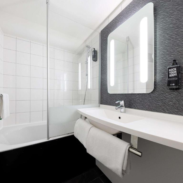 ibis Bordeaux Centre Meriadeck - Chambre Double Supérieure - 1