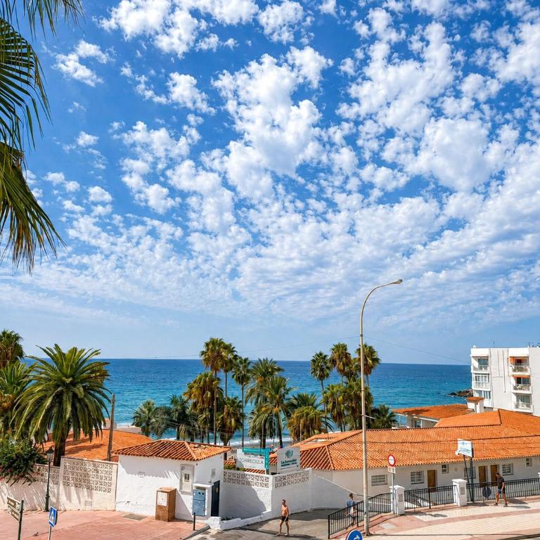Villa Juanita con vistas al mar, Nerja - Vacation Home - 2
