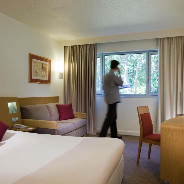 Novotel Resort & Spa Biarritz Anglet - Chambre Supérieure avec 1 Lit Queen-Size et 1 Canapé-Lit Simple - 4