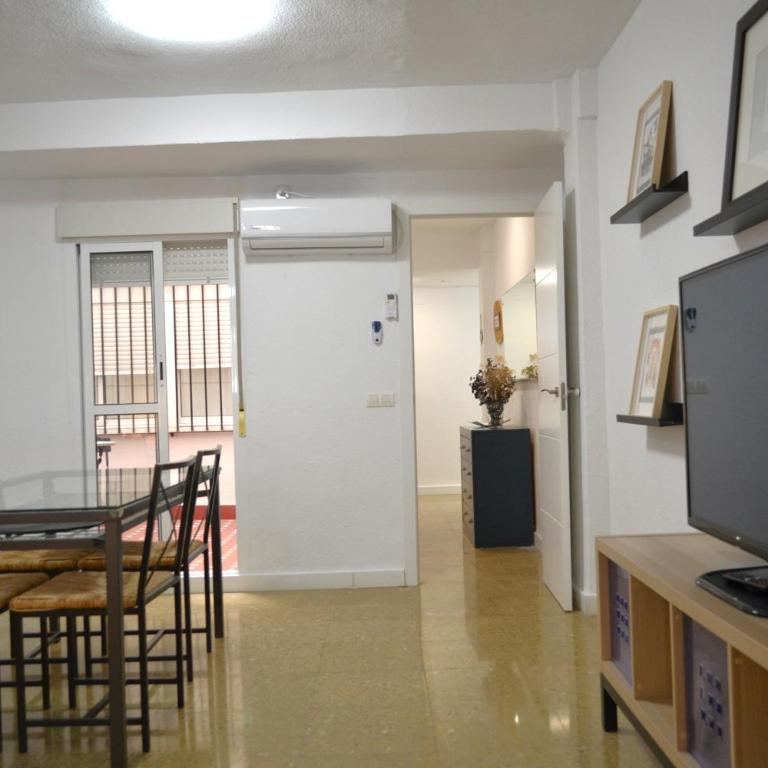 Sunshine Blanco Belmonte - Two-Bedroom Apartment - 14