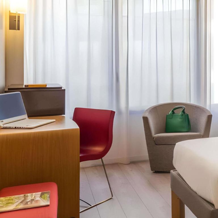 Novotel Madrid Feria and Airport - Chambre Standard avec 2 Lits Jumeaux - Accès à la Mobilité - Plaza Building - 4