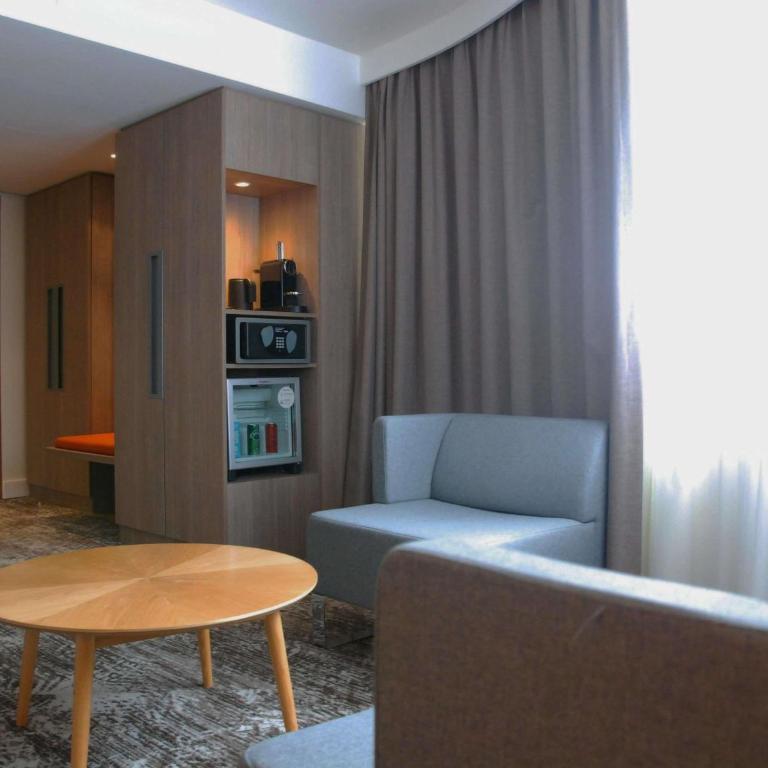 Novotel Paris Gare De Lyon - Suite avec Lit King-Size et Salon - 6