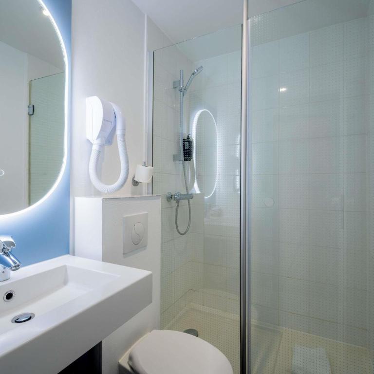 ibis Paris Père Lachaise - Standard Double Room - 4