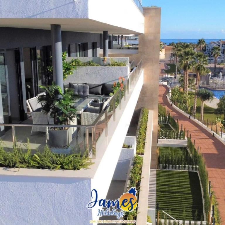 South Facing Luxury Flamenca Village Escape PF15 - Apartamento - 4
