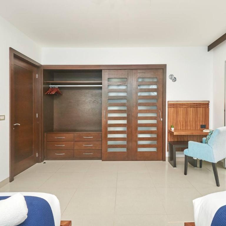 Mareazul Luxury Condo Beach & Resort Pools - Apartment mit 2 Schlafzimmern und Balkon - 9