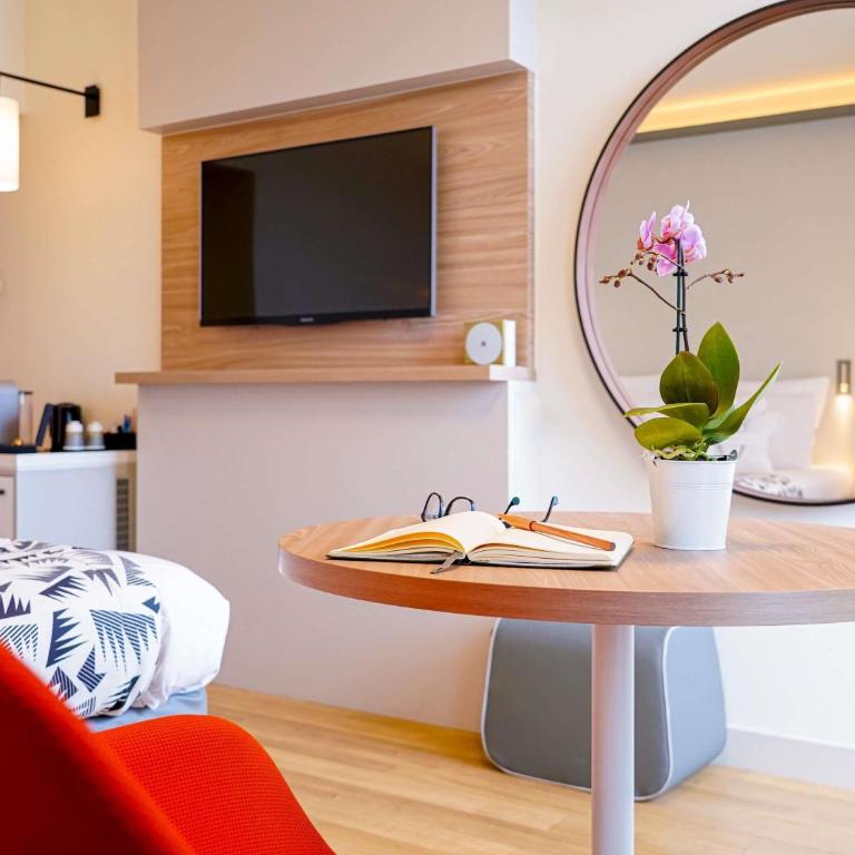 Mercure Marseille Centre Prado Vélodrome - Chambre Lit King-Size Privilège - 3