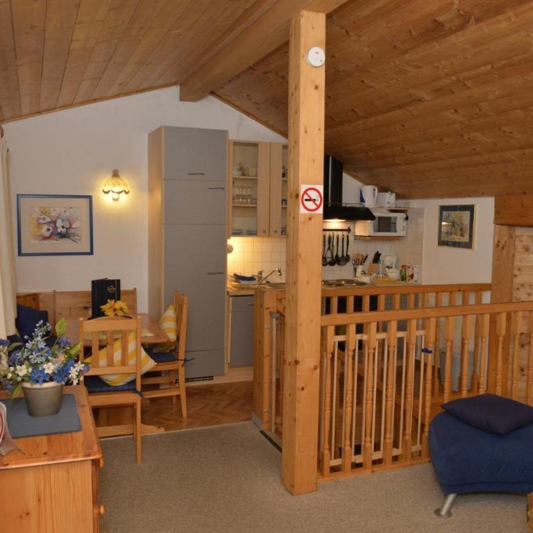 Apartment Enzian - Am Skihügel - Superior Apartment mit 1 Schlafzimmer und Balkon - 3