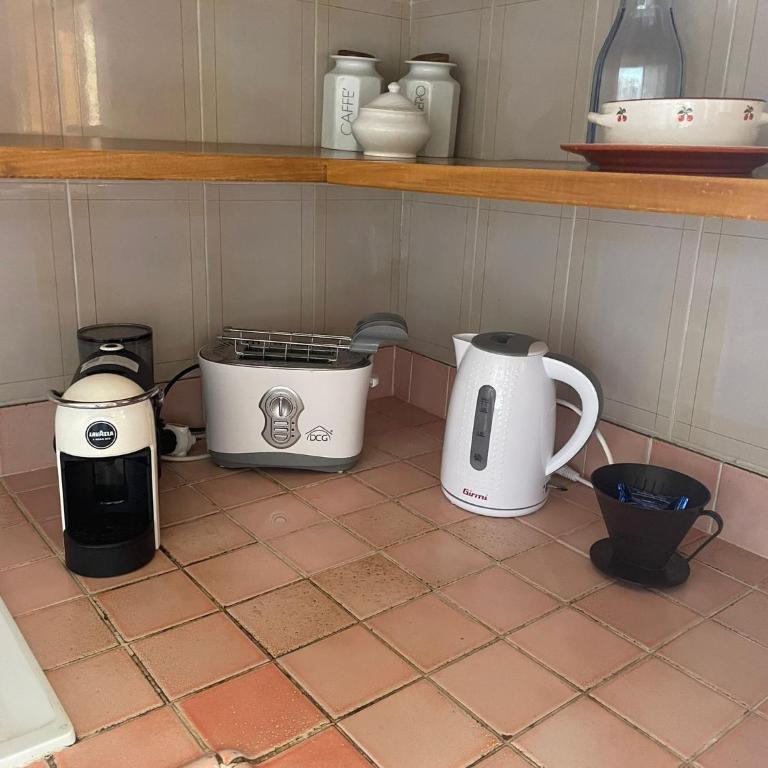 Villa Glicine a pochi passi dal mare e dal centro - Casa Vacanze con 3 Camere da Letto - 2