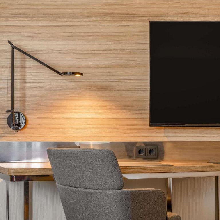 Novotel München City - Superior Business Zimmer - 4