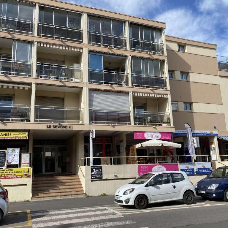 Appartement T2 avec Wifi, Proche Thermes et Commodités, Parking, Classé 2 Étoiles - Appartement 1 Chambre - 11
