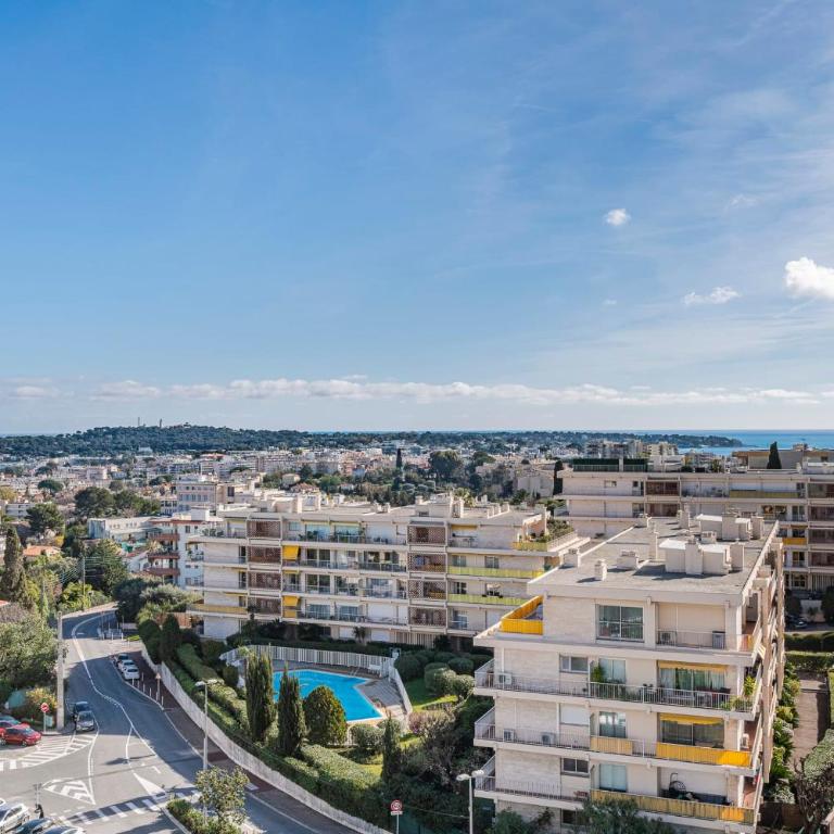 Apartment with pool - sea view - Apartment - 9