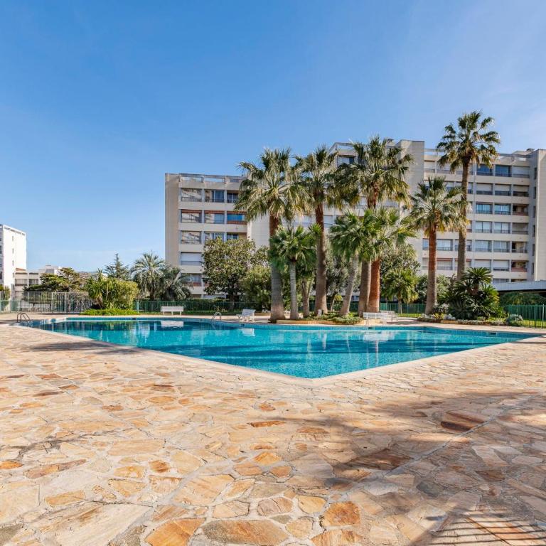 Apartment with pool - sea view - Apartment - 3