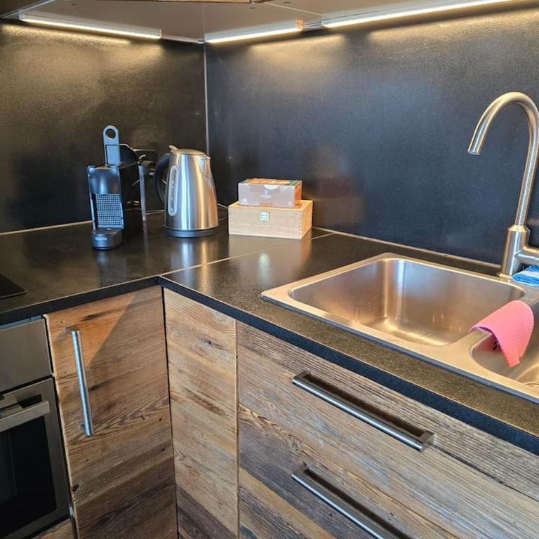 Appart chalet vieux bois, vue Alpes, Crans-Montana - Apartment - 9