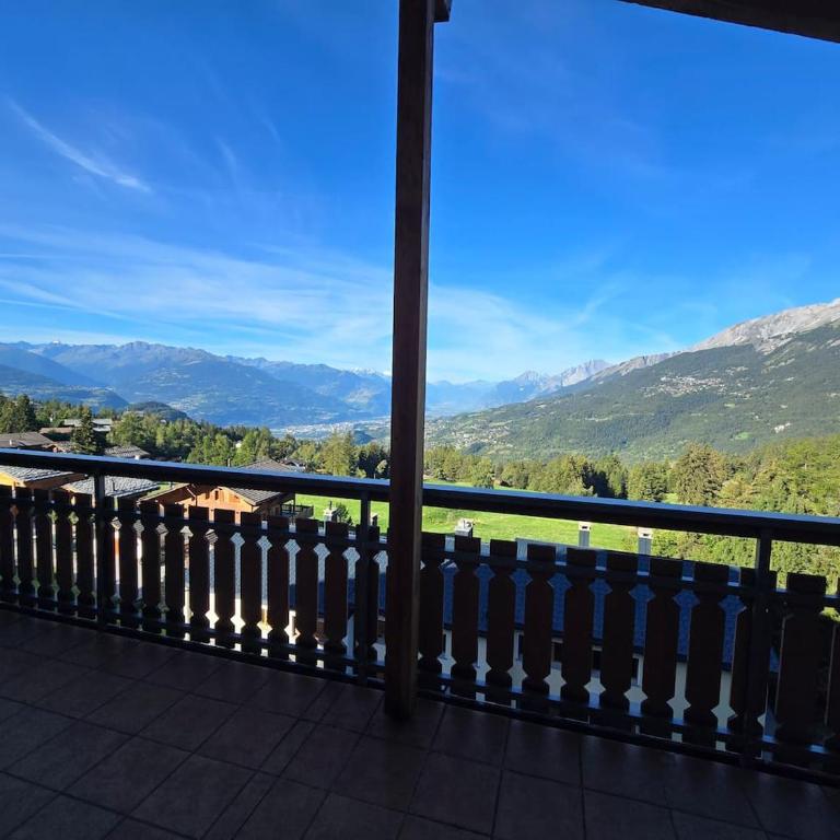 Appart chalet vieux bois, vue Alpes, Crans-Montana - Apartment - 13