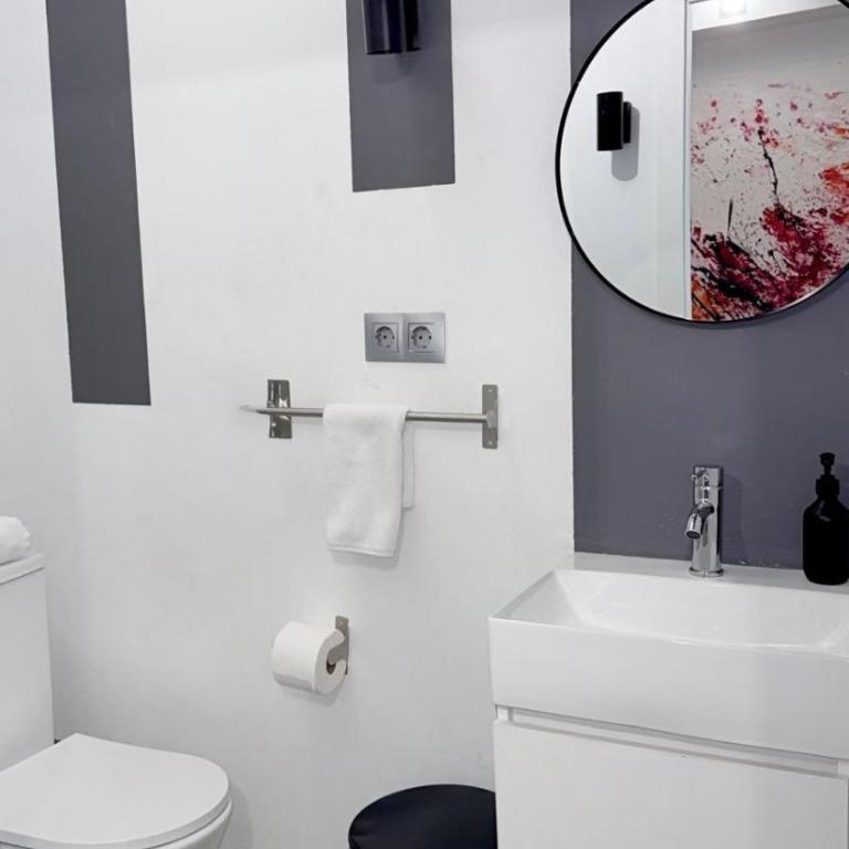 Habitación 6-Pax Sol - Dreibettzimmer mit Balkon - 14