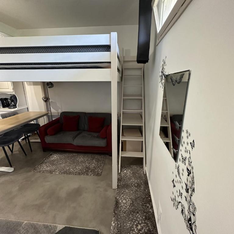 Studio cosy, quartier et rue calme - Appartement 1 Chambre - 10