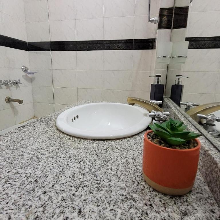 Estudio Urbano Olmos & Güemes Coworking, Gym, Recepción 24hs - One-Bedroom Apartment - 9