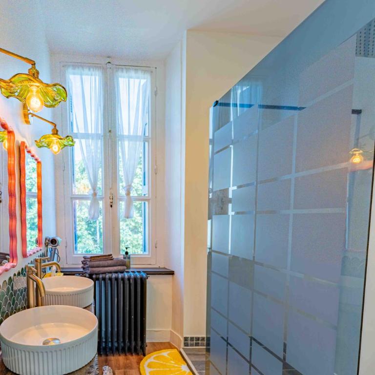 Maison Magnolia - Chambres d'hotes - Chambre Lit King-Size avec Balcon - 10