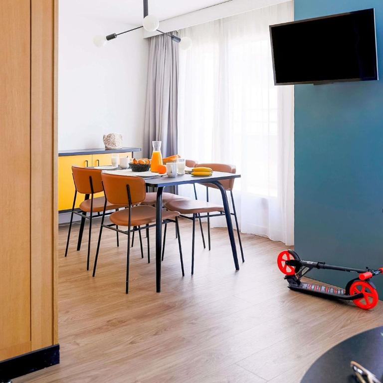 Aparthotel Adagio Annecy Centre - Appartement pour 6 Personnes, avec Balcon et 2 Chambres - 2