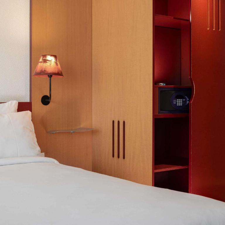 Novotel Suites Marseille Centre Euromed - Suite Supérieure Un Lit Double et Un Lit Simple - 5