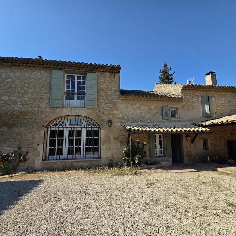 Mas d'exception à Mallemort avec piscine - Maison 3 Chambres - 6