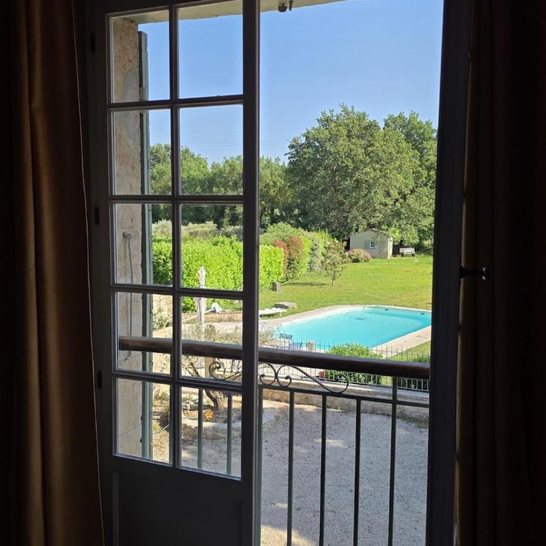 Mas d'exception à Mallemort avec piscine - Maison 3 Chambres - 23