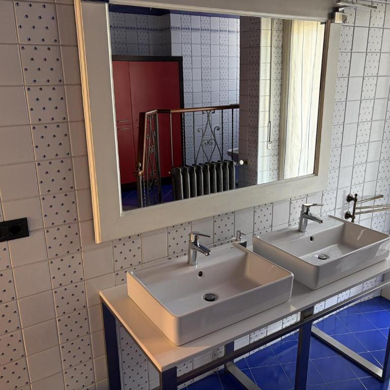 Guest House Casa Mapi - Habitación Cuádruple con baño privado - 10