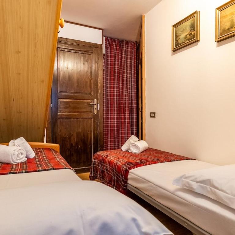 MCX VACATION RENTAL -Maison Dedde, Alpine Duplex in Valtournenche, just 3 minutes from the ski lifts and 200 m from the town centre - Apartment mit 2 Schlafzimmern - 23