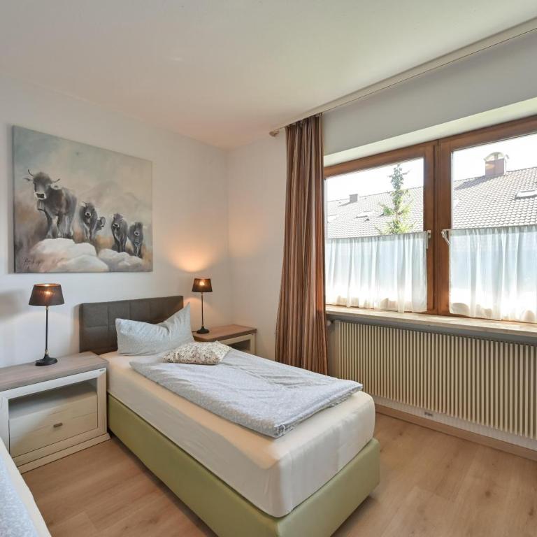 Ferienhaus AlpenVilla - mit Sauna und Sommerhörnerbahnen kostenlos - Ferienhaus - 24