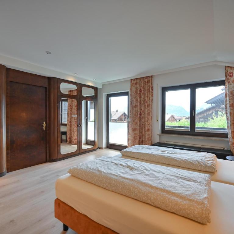 Ferienhaus AlpenVilla - mit Sauna und Sommerhörnerbahnen kostenlos - Ferienhaus - 66
