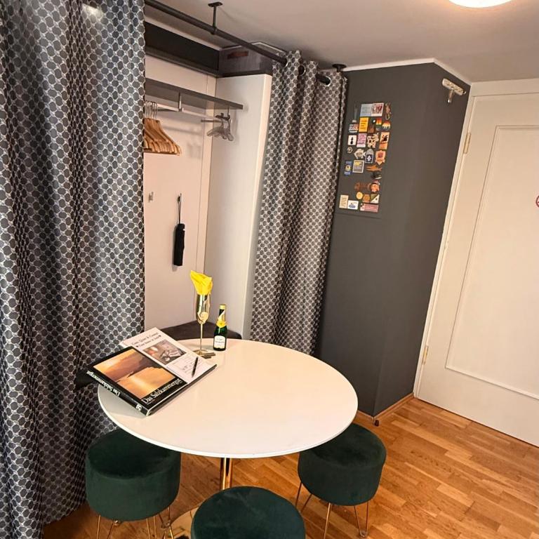 Cute, Quiet and Central - Self Check In - Apartment mit 1 Schlafzimmer - 7