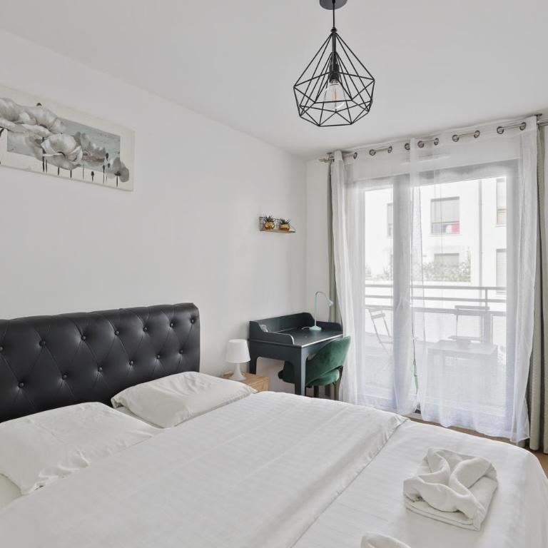 Chic apart with parking near Paris - Appartement 1 Chambre - 10