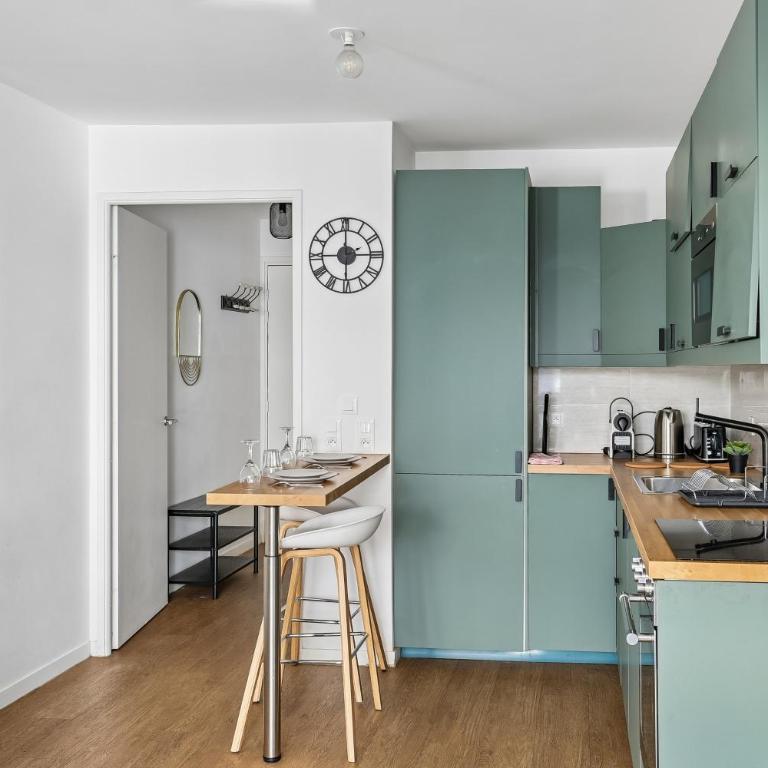 Chic apart with parking near Paris - Appartement 1 Chambre - 3